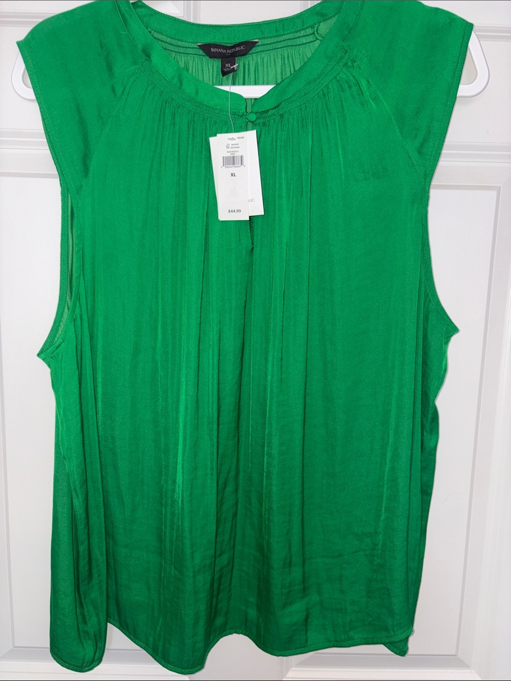 Banana Republic Emerald Green Sleeveless Blouse